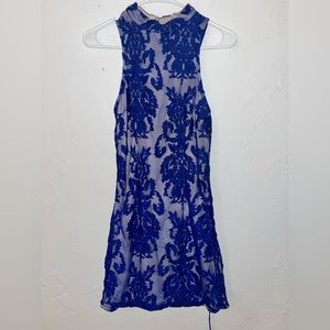 Kaiyimei Royal Blue lace dress